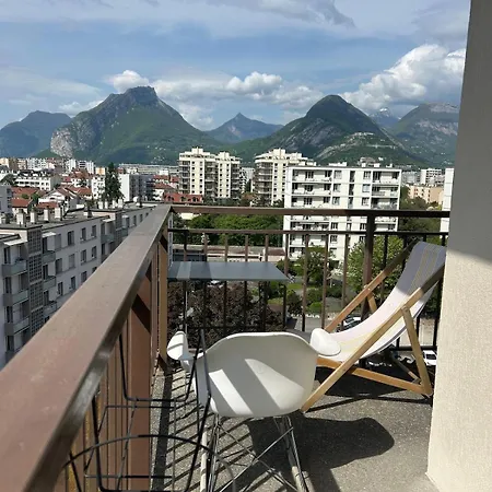 Mountain View Апартаменты Гренобль